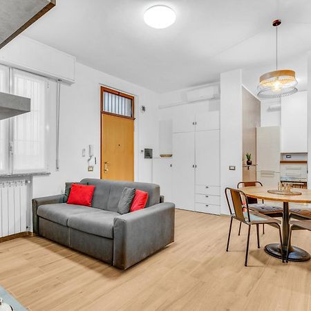 Ris161 -Modern Apartment Equipped With All Comfort- Sesto San Giovanni Exterior foto
